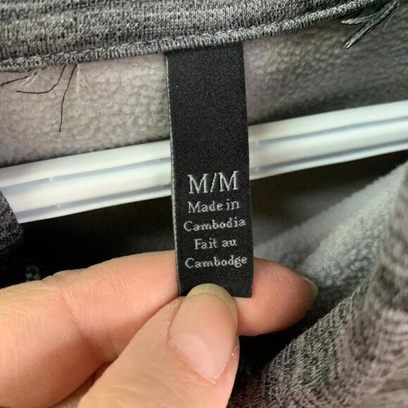 ATC The Authentic T Shirt Company Mens Gray Pullover “Crush” Hoodie Sweatshirt M - Picture 4 of 7